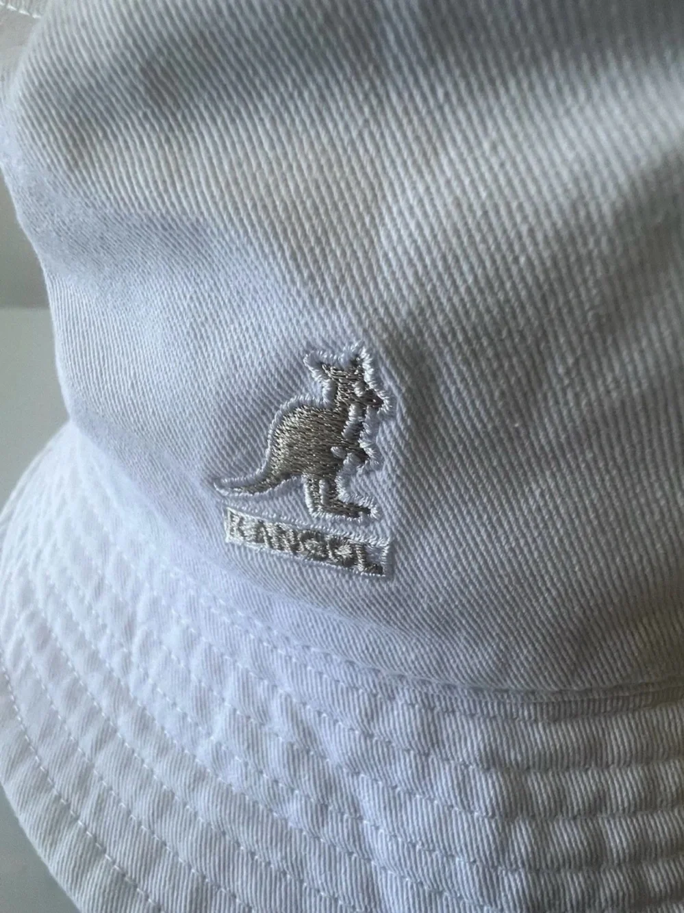 New Kangol White Cotton Bucket Hat Unisex Lightweight Summer Adult Small